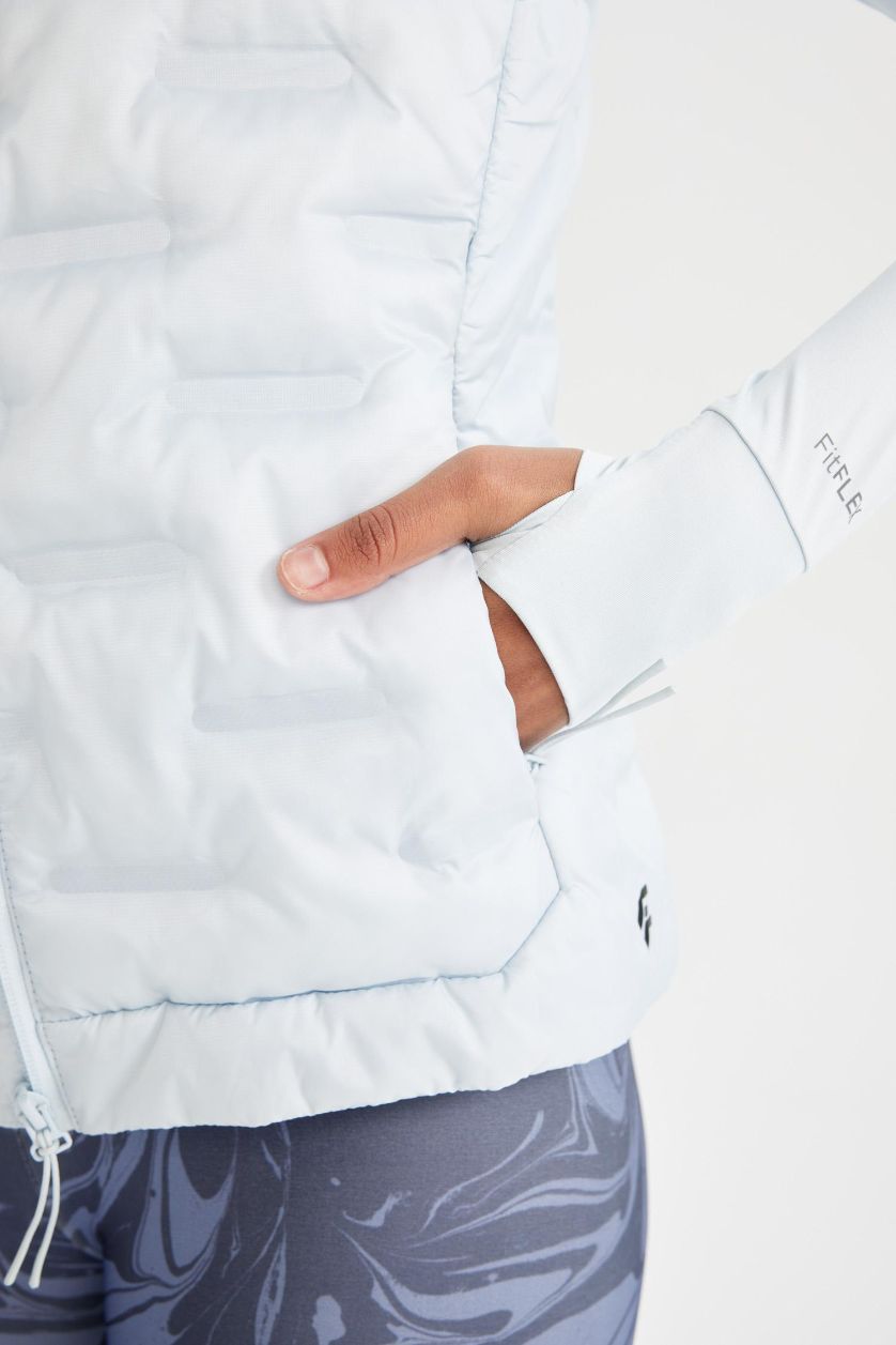 Kadın Açık Mavi Su İtici Kapitone Astarlı Fermuarlı Cepli Sporcu Yelek