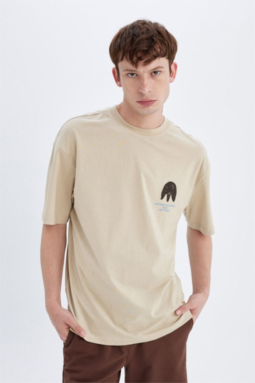 Man Beige Comfort Fit Short Sleeve T-Shirt