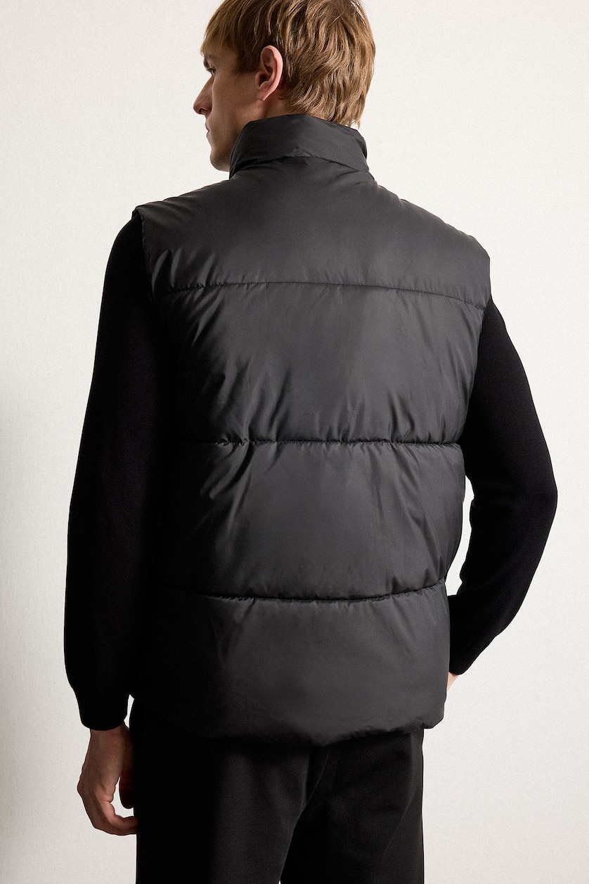 Men Black Regular Fit Stand Collar Zippered Inside Pocket Waterproof Puffer Vest
