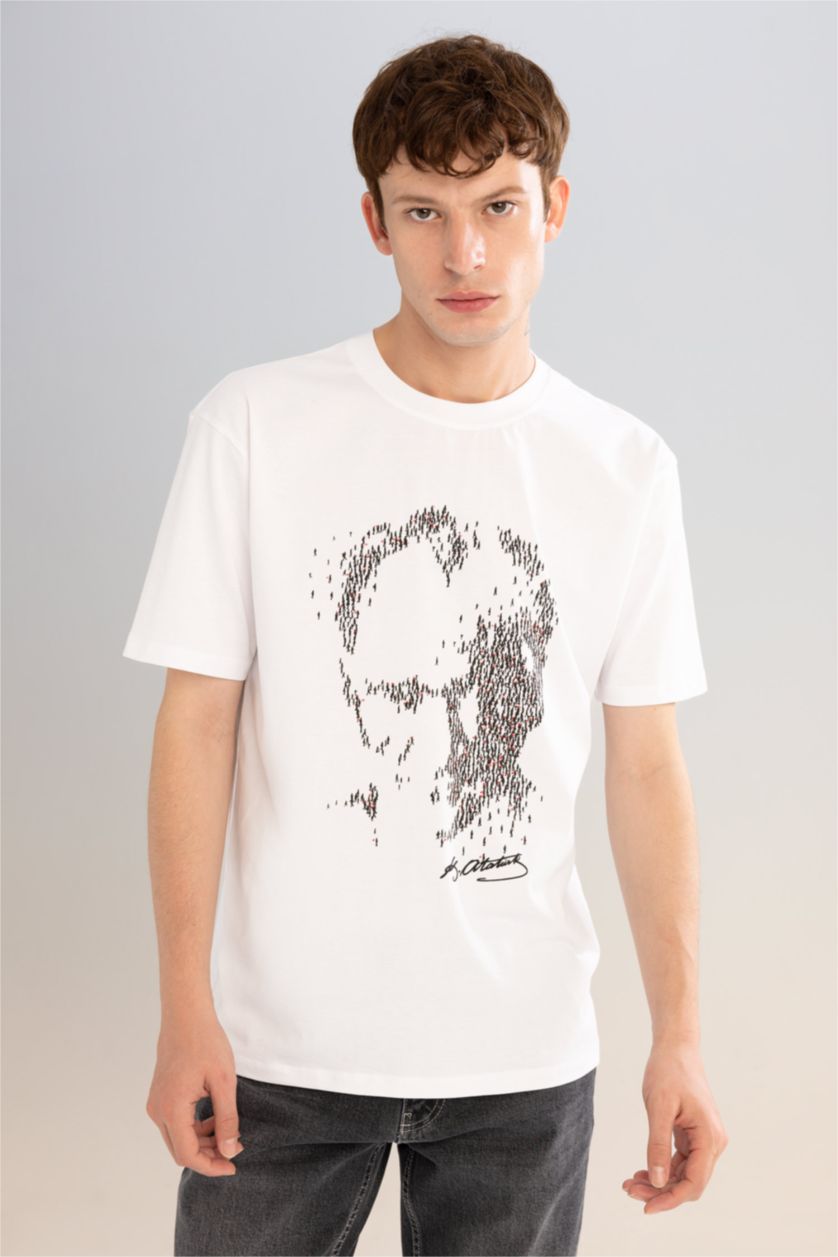 MAN White Regular Fit Crew Neck Ataturk Printed Short Sleeve T-Shirt
