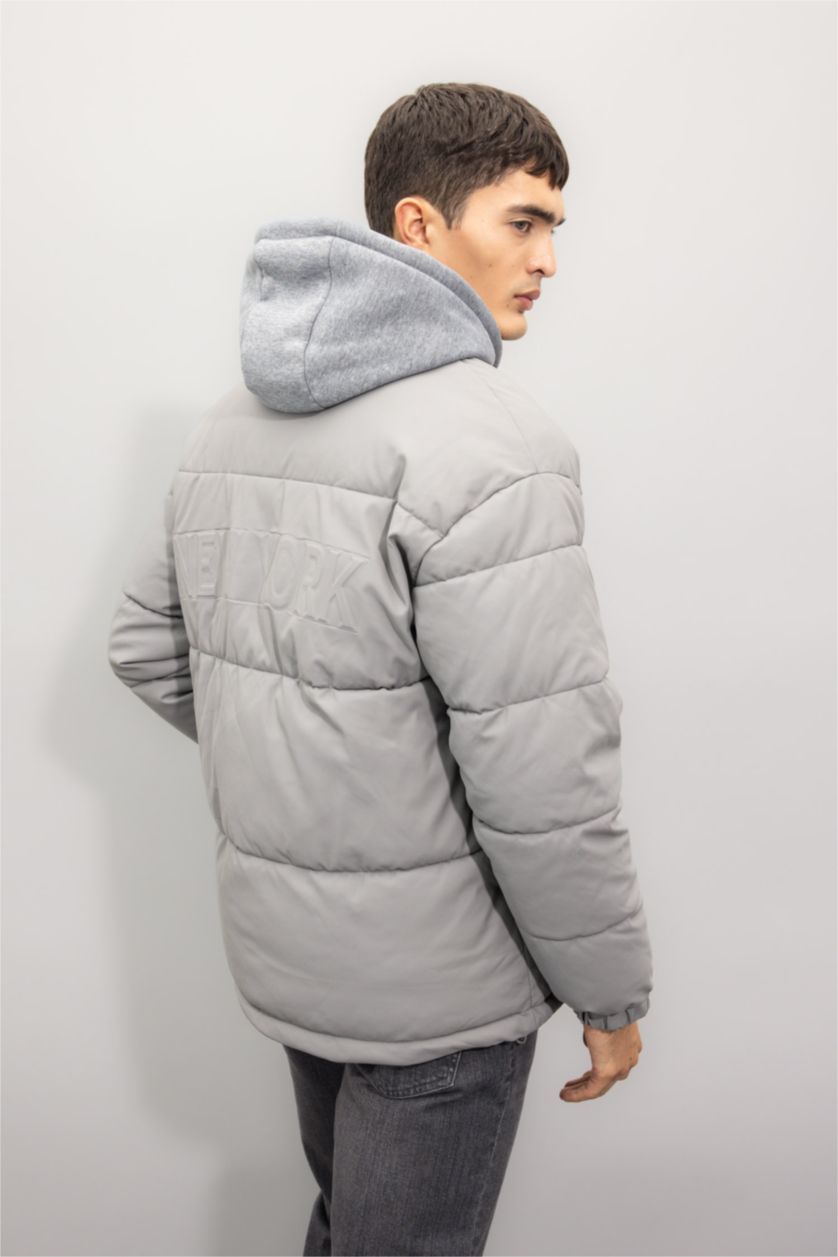 Erkek Koyu Gri Şişme Mont Kapüşonlu Fermuarlı Cepli