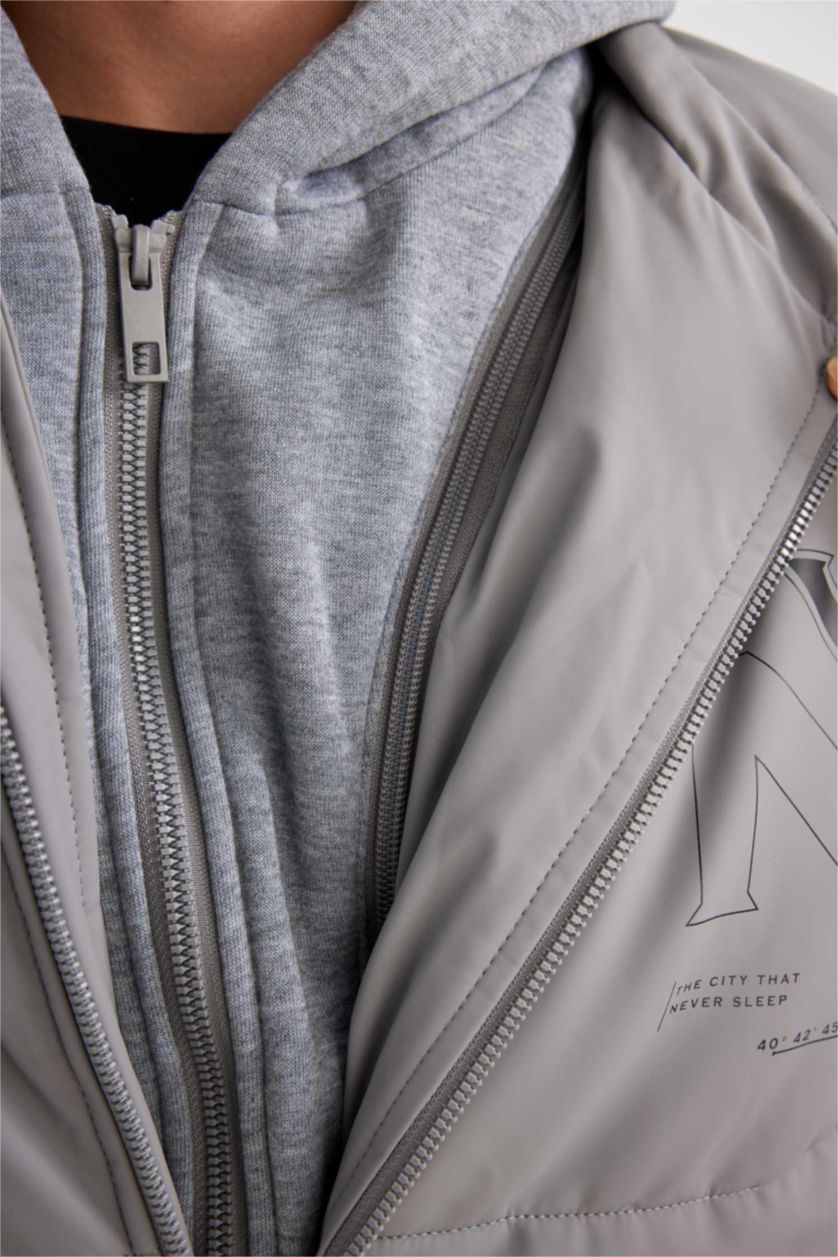 Erkek Koyu Gri Şişme Mont Kapüşonlu Fermuarlı Cepli