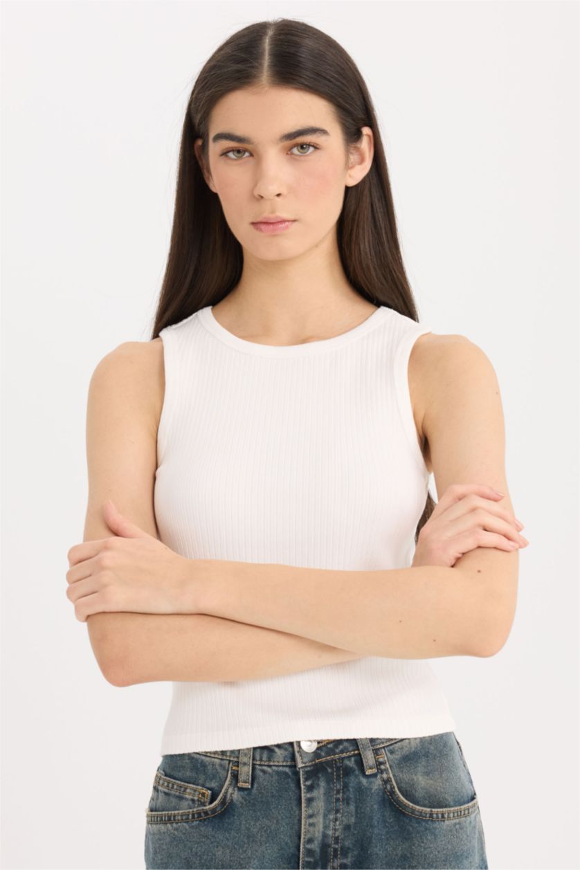 نساء بيج فاتح ديباردور سليم مضلع برقبة هالتر