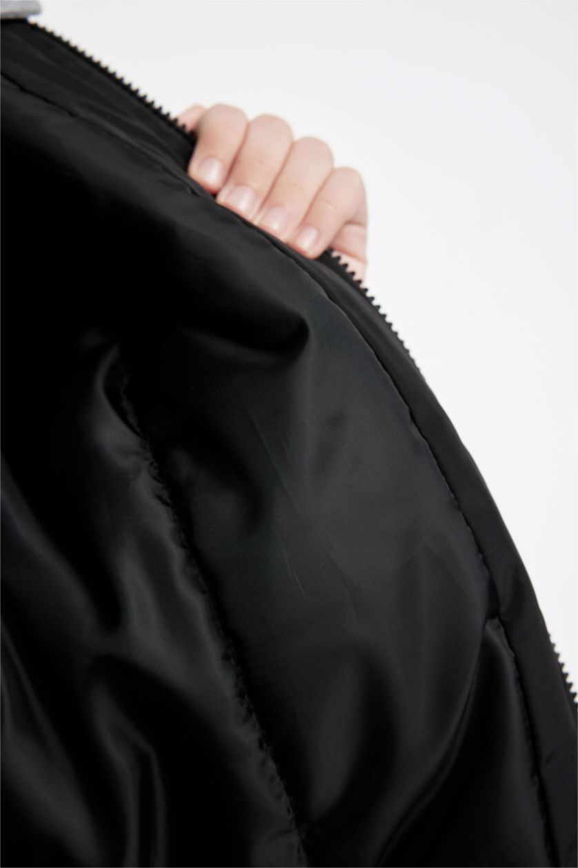 أولاد أسود جاكيت بومبر ولادي بياخة كوليج وغطاء قابل للإزالة