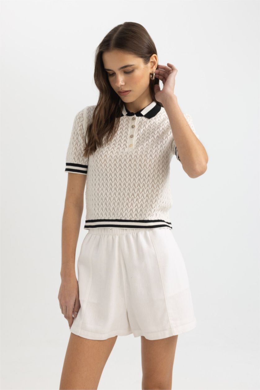 Woman Ecru Regular Fit Polo Collar Pullover