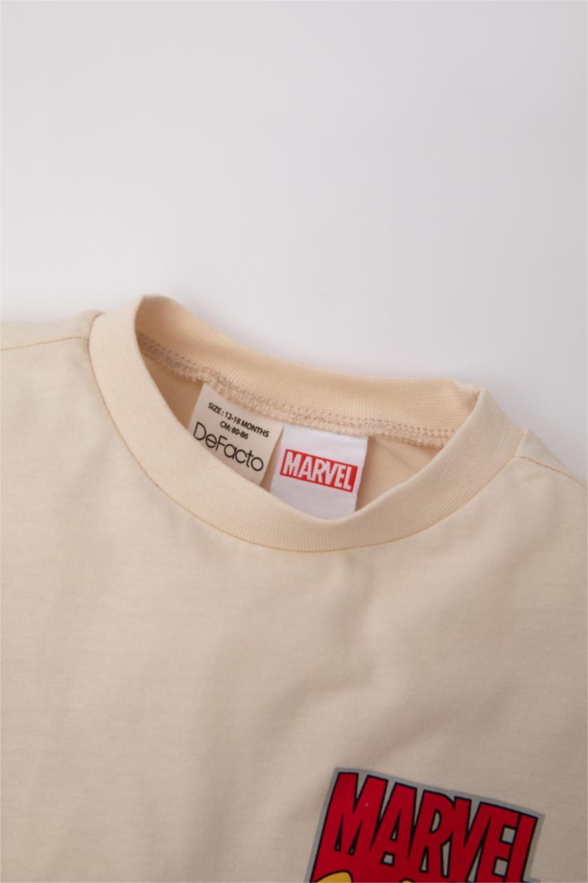 Erkek Bebek Açık Taş Erkek Bebek 2'li Takım Marvel Comics Bisiklet Yaka Kısa Kollu Tişört Şort