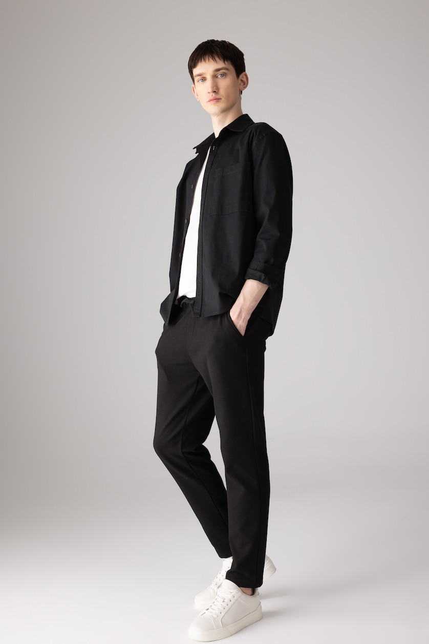 MAN Black jogger Trousers
