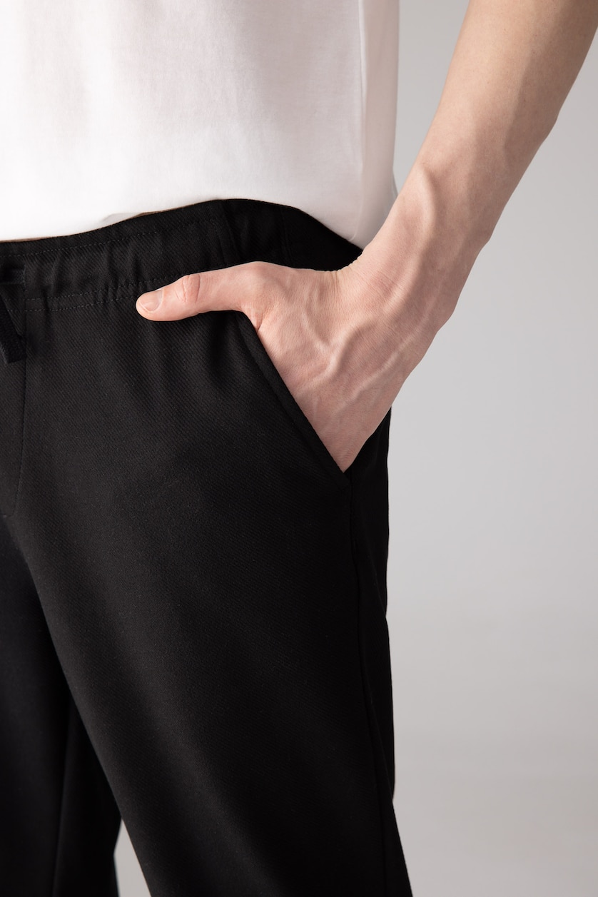 MAN Black jogger Trousers