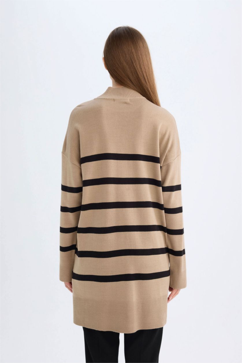 FEMME Beige Tunique Coupe Régulière Col Ras Du Cou