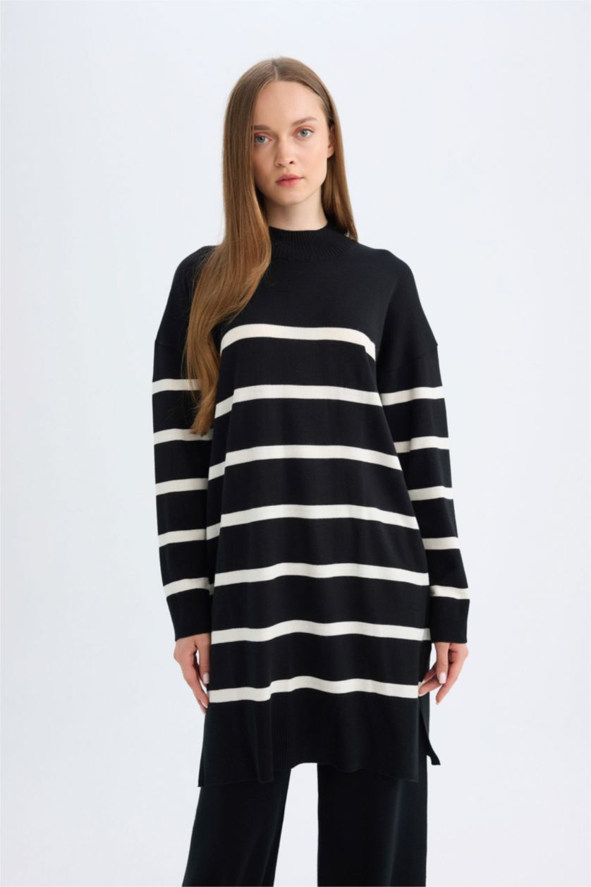 WOMAN Black Regular Fit Crew Neck Tunic