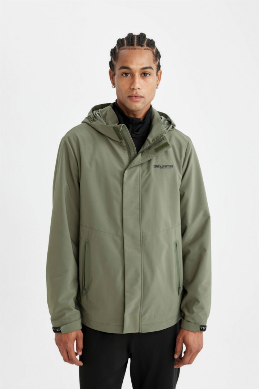 Erkek Açık Haki Su İtici Regular Fit Polar Kapüşonlu Fermuarlı Yağmurluk