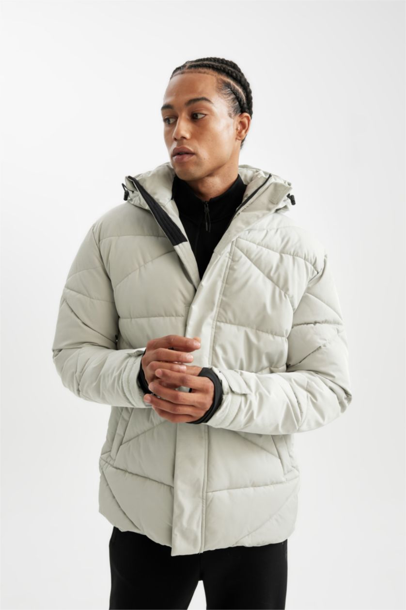 رجال نعناع جاكيت ضد الماء قصة عادية بغطاء للرأس من DeFactoFit