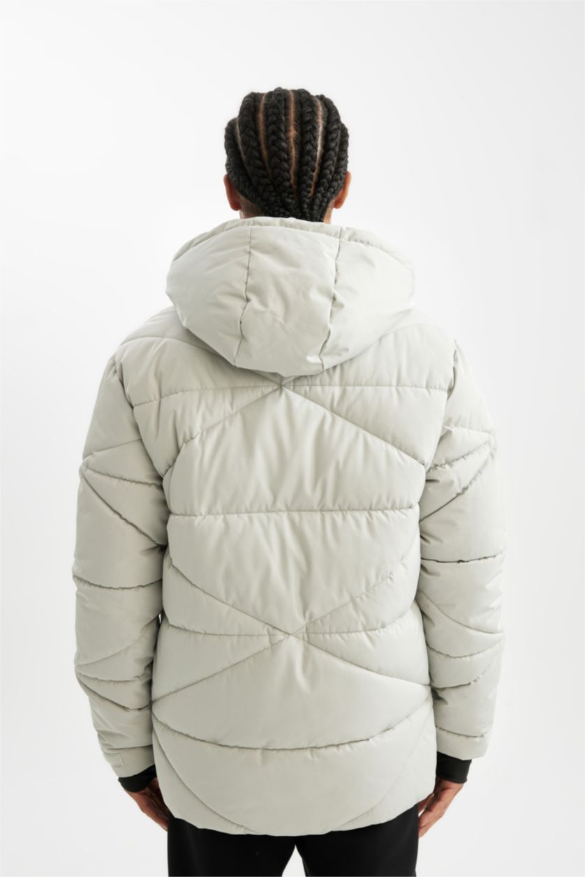 رجال نعناع جاكيت ضد الماء قصة عادية بغطاء للرأس من DeFactoFit