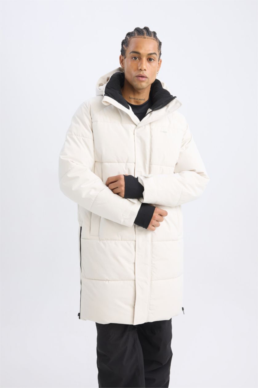 Ерлер Сұр бас киімді Пальто