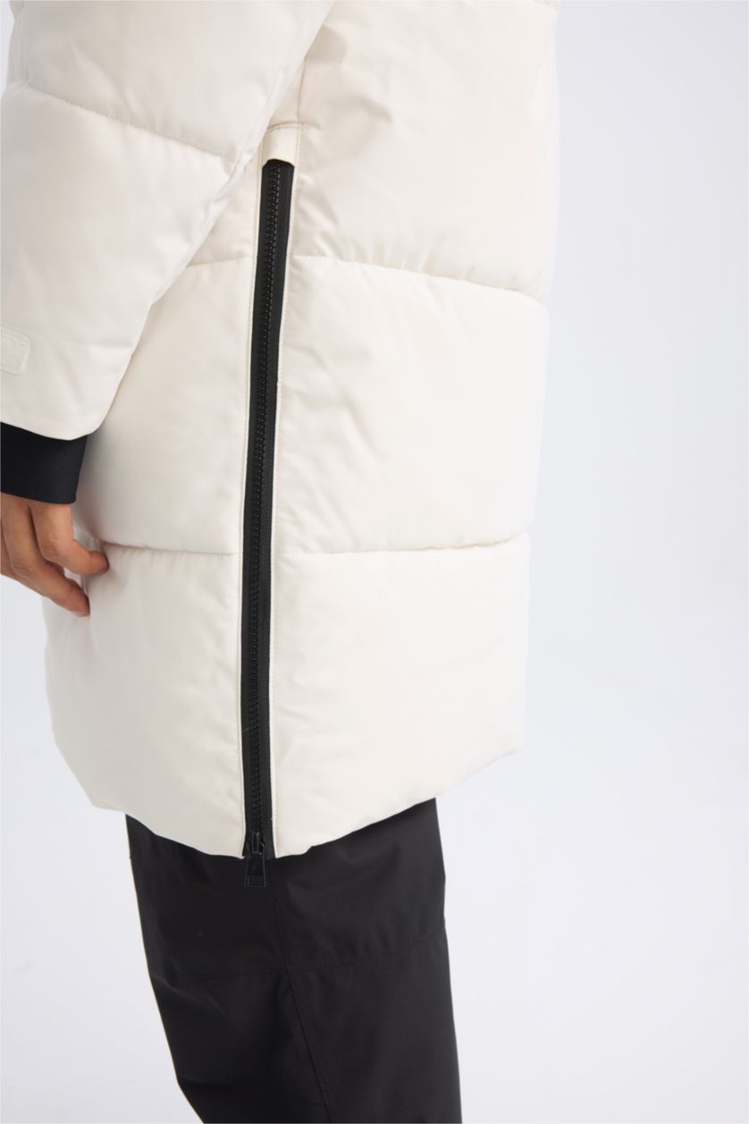 Ерлер Сұр бас киімді Пальто