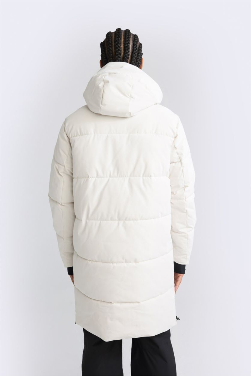 Ерлер Сұр бас киімді Пальто