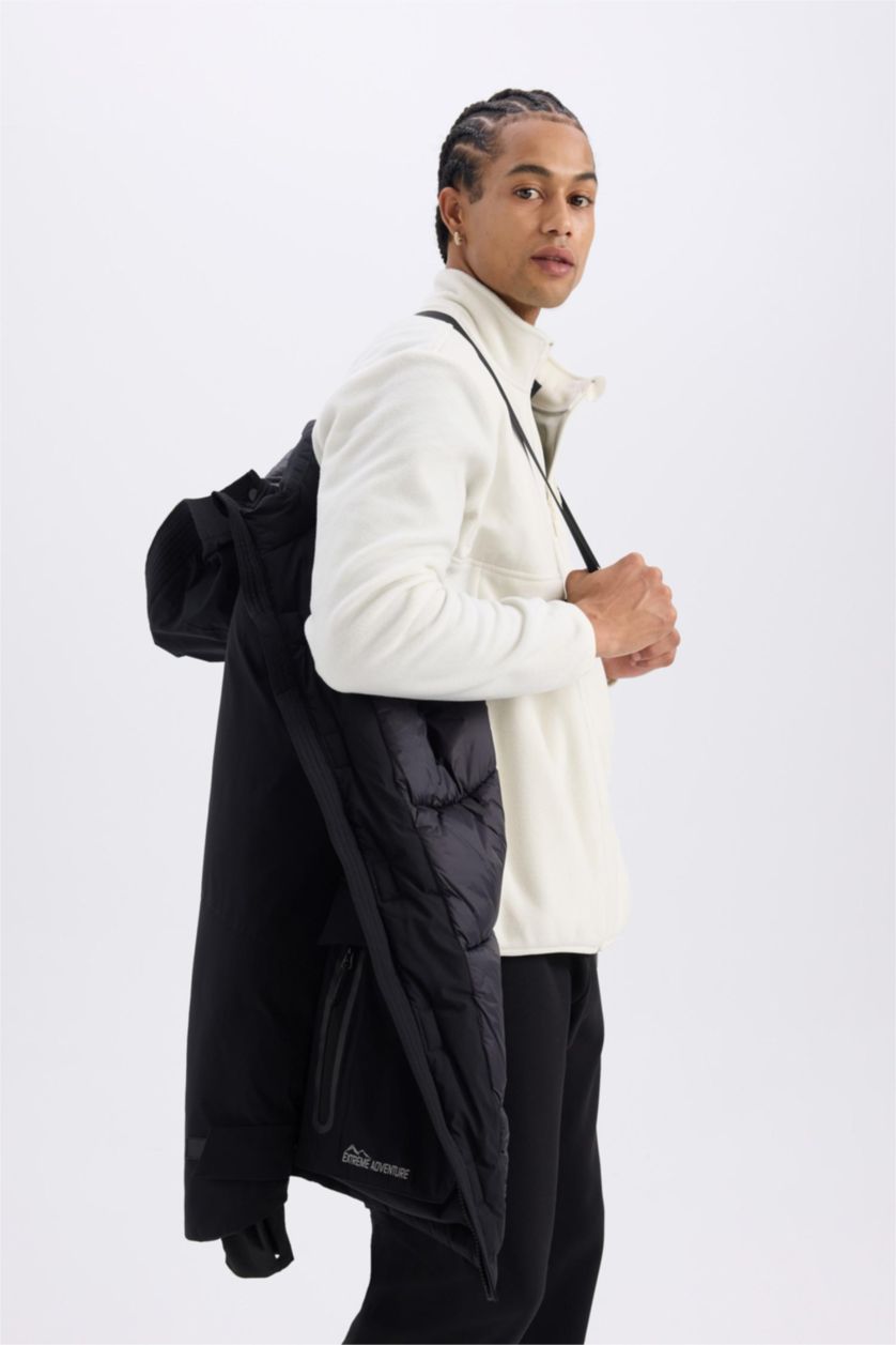 Erkek Siyah Su İtici Regular Fit Kapüşonlu Rüzgar Geçirmez Parka Mont