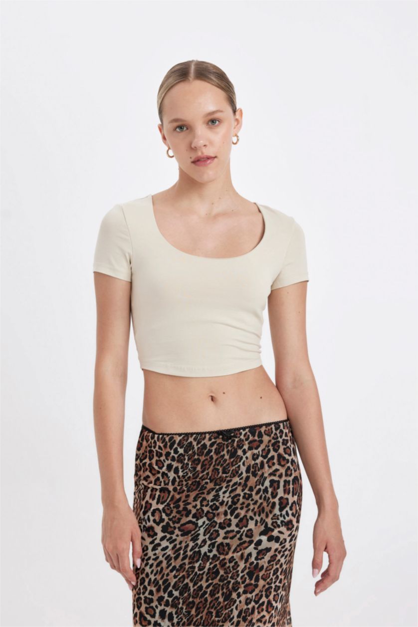 WOMAN Light Beige Slim Fit U Collar Short Sleeve T-Shirt