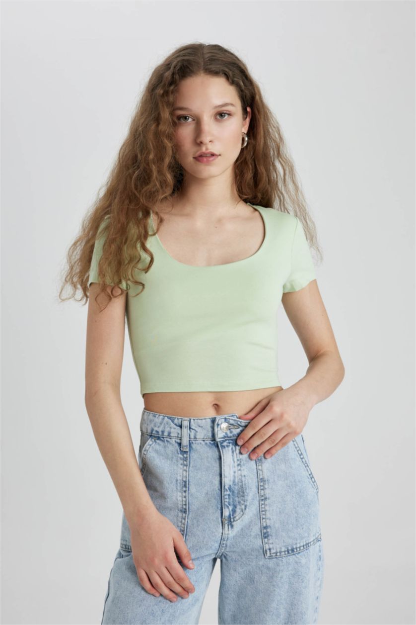 WOMAN Light Green Slim Fit U Collar Short Sleeve T-Shirt