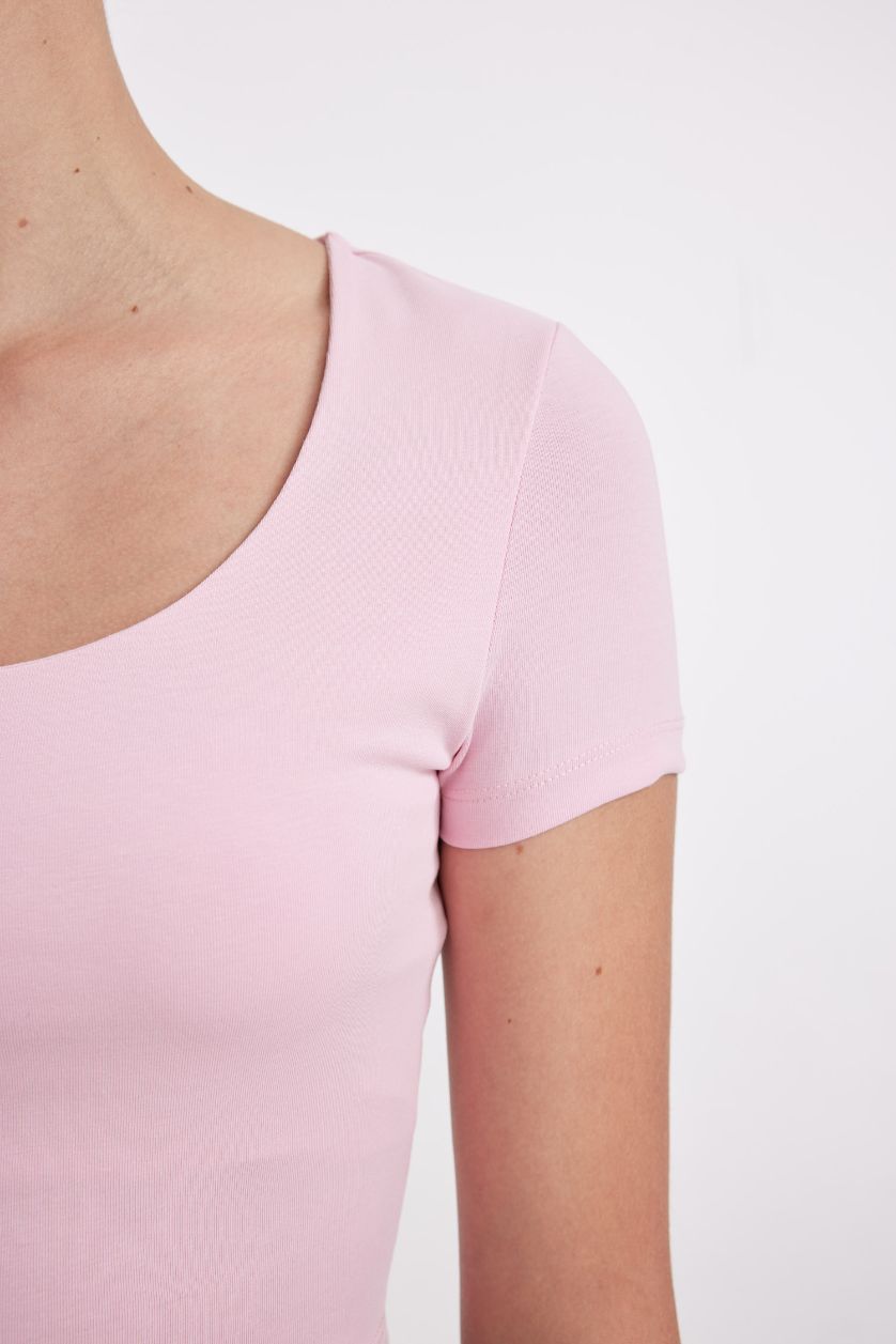 نساء زهري تيشيرت نص كم سليم فيت برقبة U