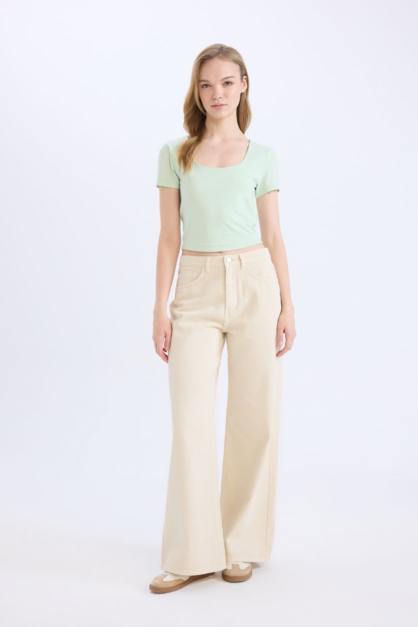 Woman Mint Slim Fit U Collar Short Sleeve T-Shirt