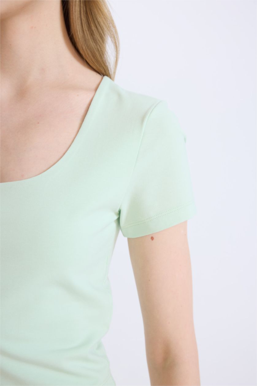 Woman Mint Slim Fit U Collar Short Sleeve T-Shirt
