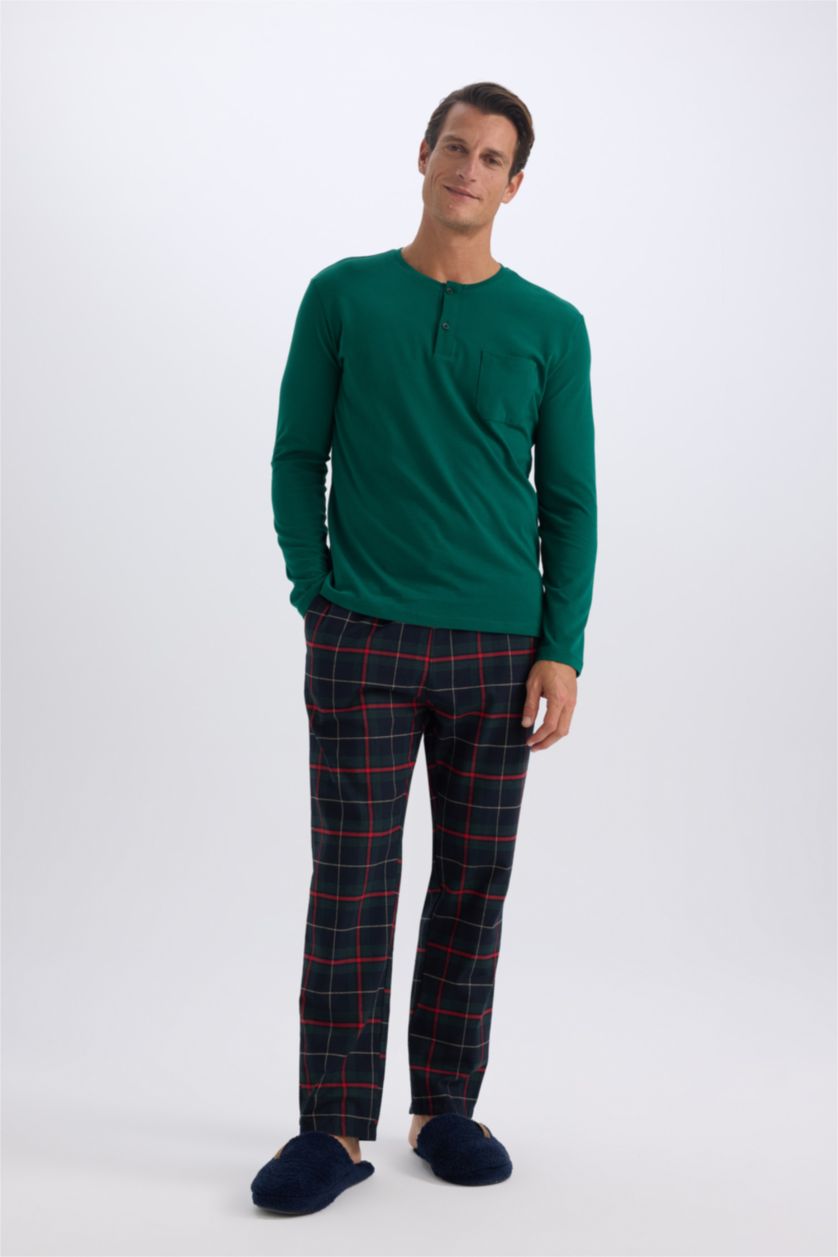 HOMME Vert Ensemble Pyjama coupe régulière Top à manches longues et Pantalon à  carreaux