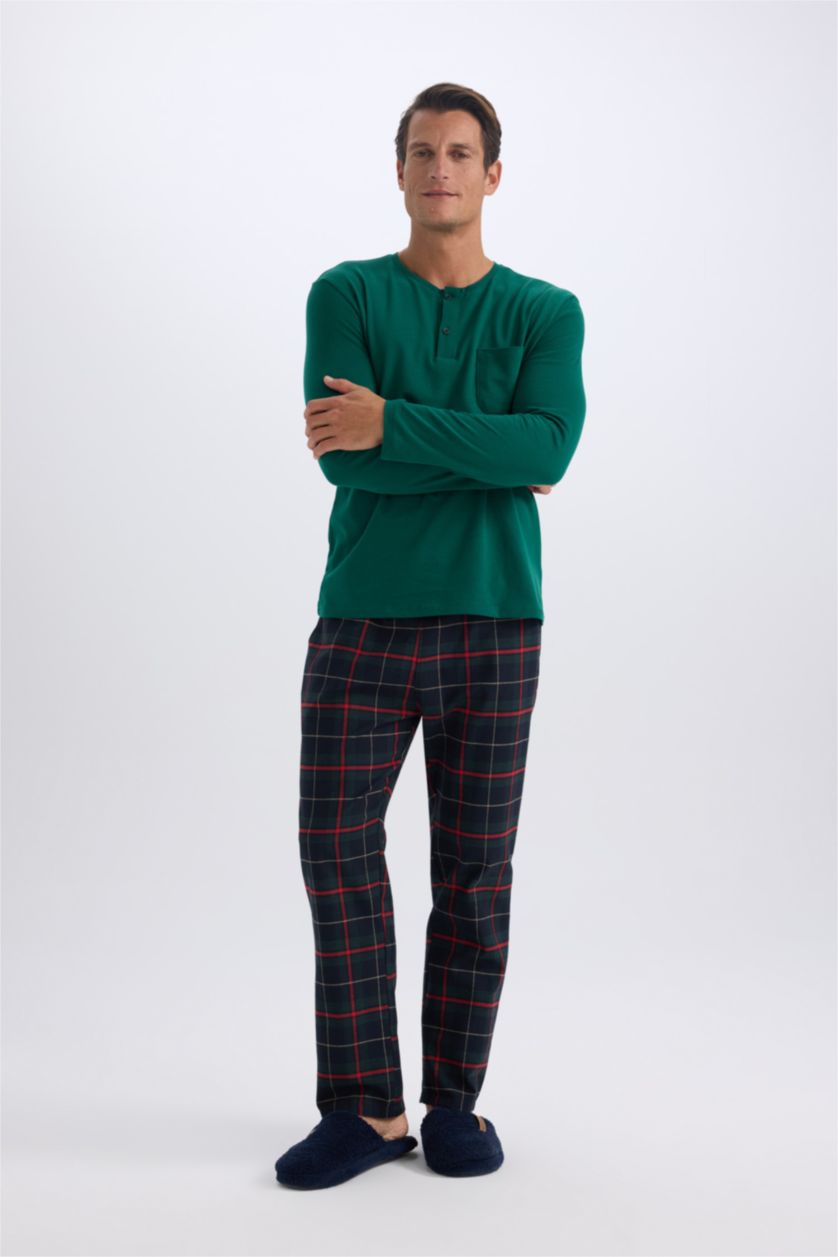 HOMME Vert Ensemble Pyjama coupe régulière Top à manches longues et Pantalon à  carreaux