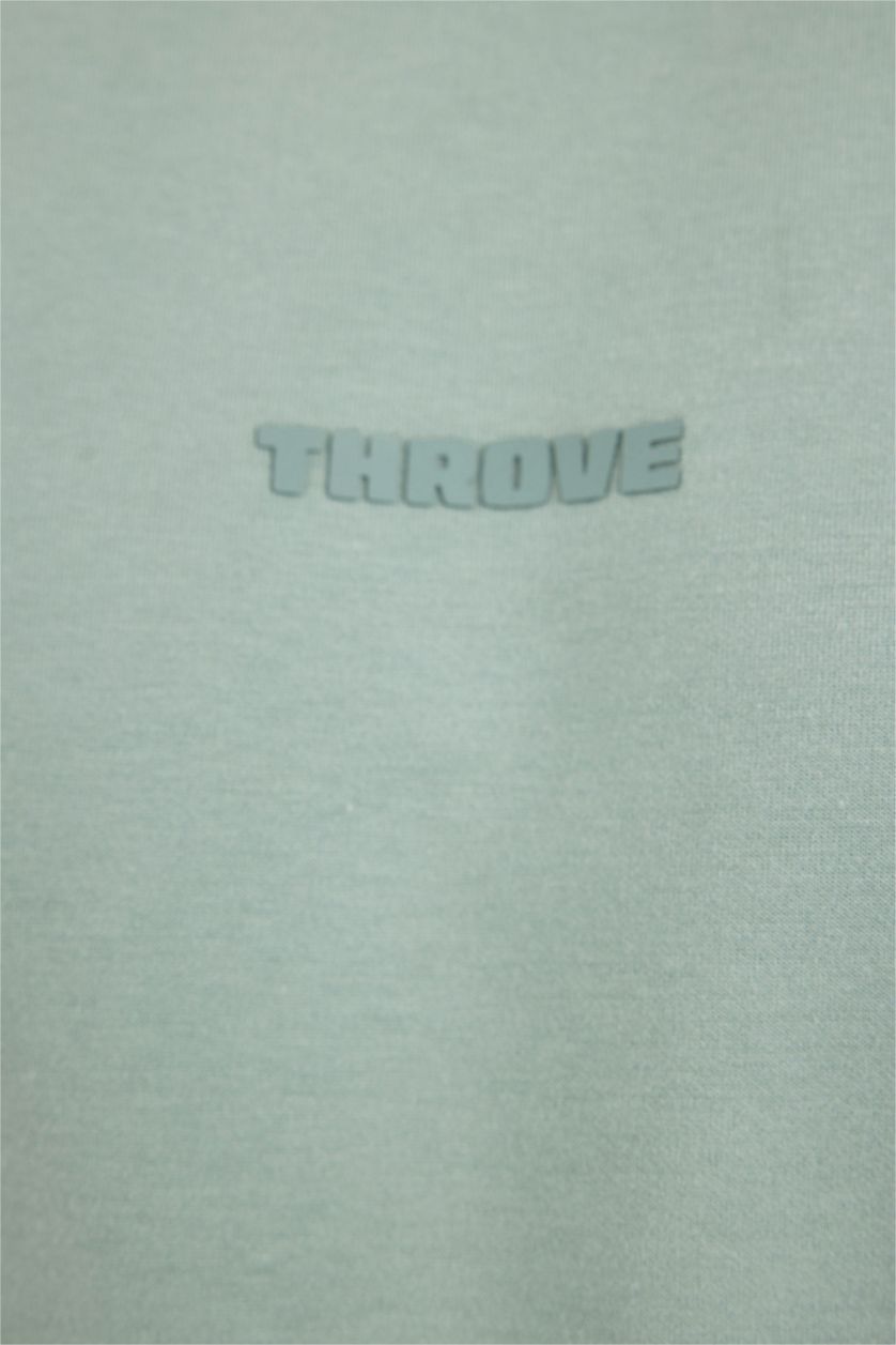 MAN Light Grey Regular Fit Crew Neck Printed Heavy Fabric T-Shirt