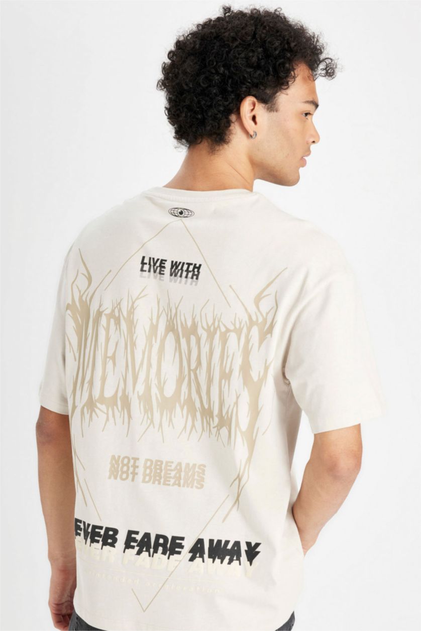 رجال بيج تيشيرت نص ردن قصة مريحة بطبعة من الخلف