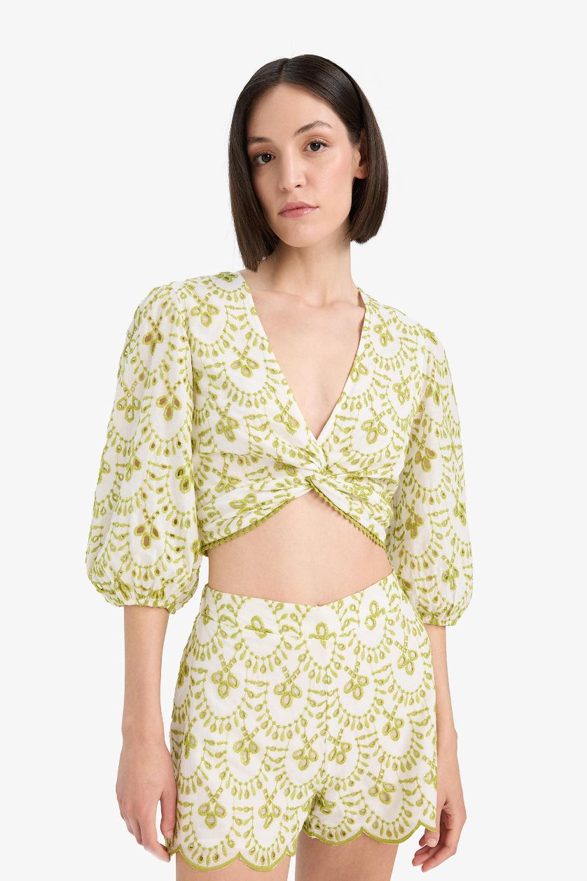 Kadın Ekru Desenli Nakışlı Brode Plaj Üstü-Fall in Love