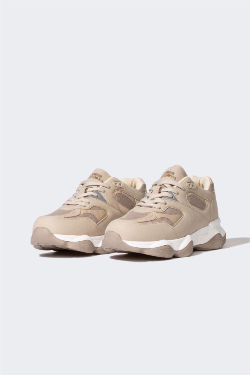 رجال بيج غامق حذاء رياضي رجالي برباط بكعب سميك