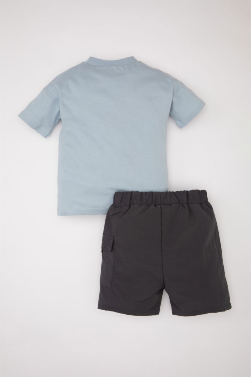 مولود ذكر أزرق طقم ولادي تيشيرت وشورت بطبعة نمر - قطعتين