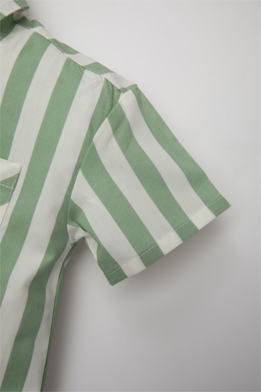 طفل صغير أبيض سيت ولادي مخطط شورت وقميص - قطعتين