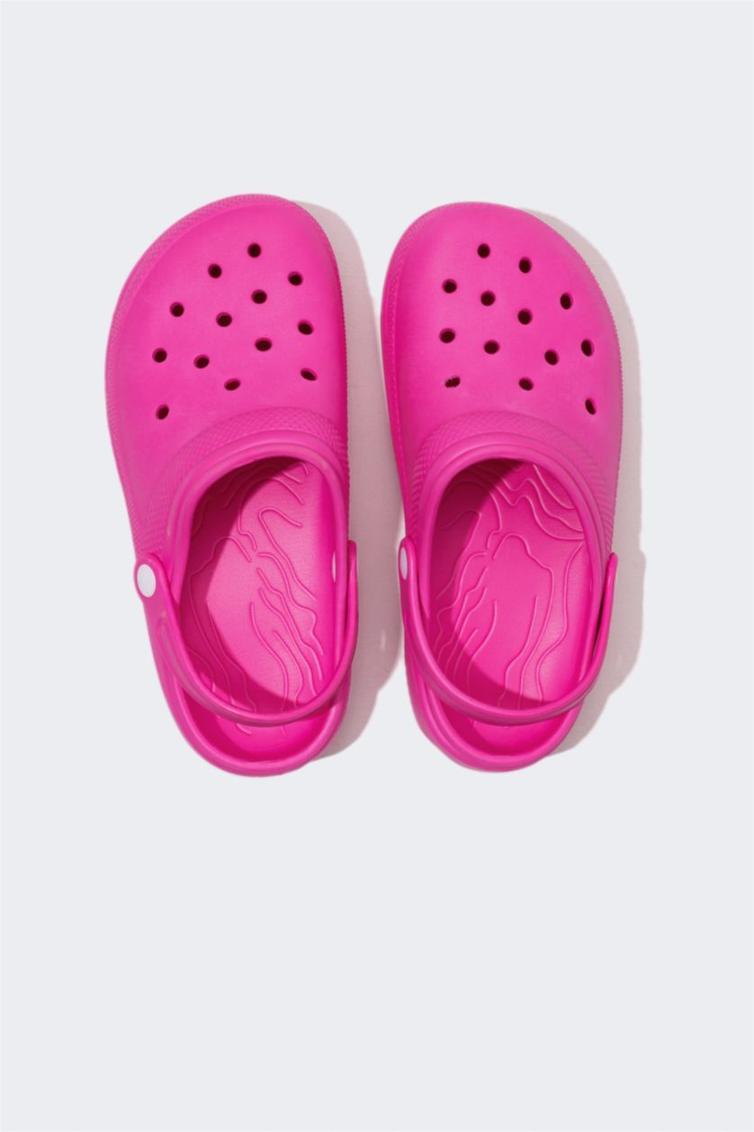 GIRLS & TEENS Fushsia Girl Slip On Thick Sole Slippers