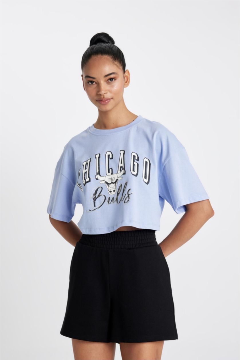 WOMAN Light Blue DeFactoFit NBA Chicago Bulls Crew Neck T-Shirt
