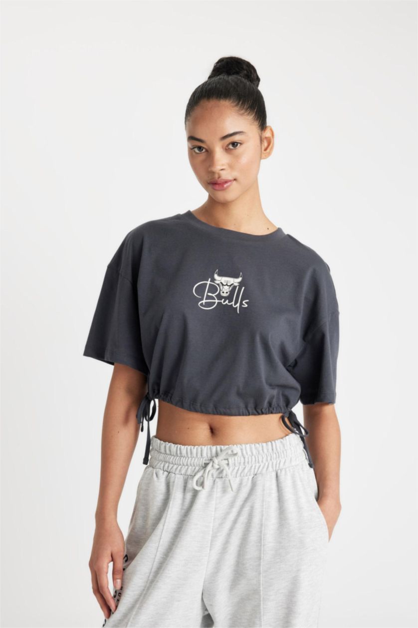 Kadın Antrasit NBA Chıcago Bulls Bisiklet Yaka Kısa Kollu Tişört