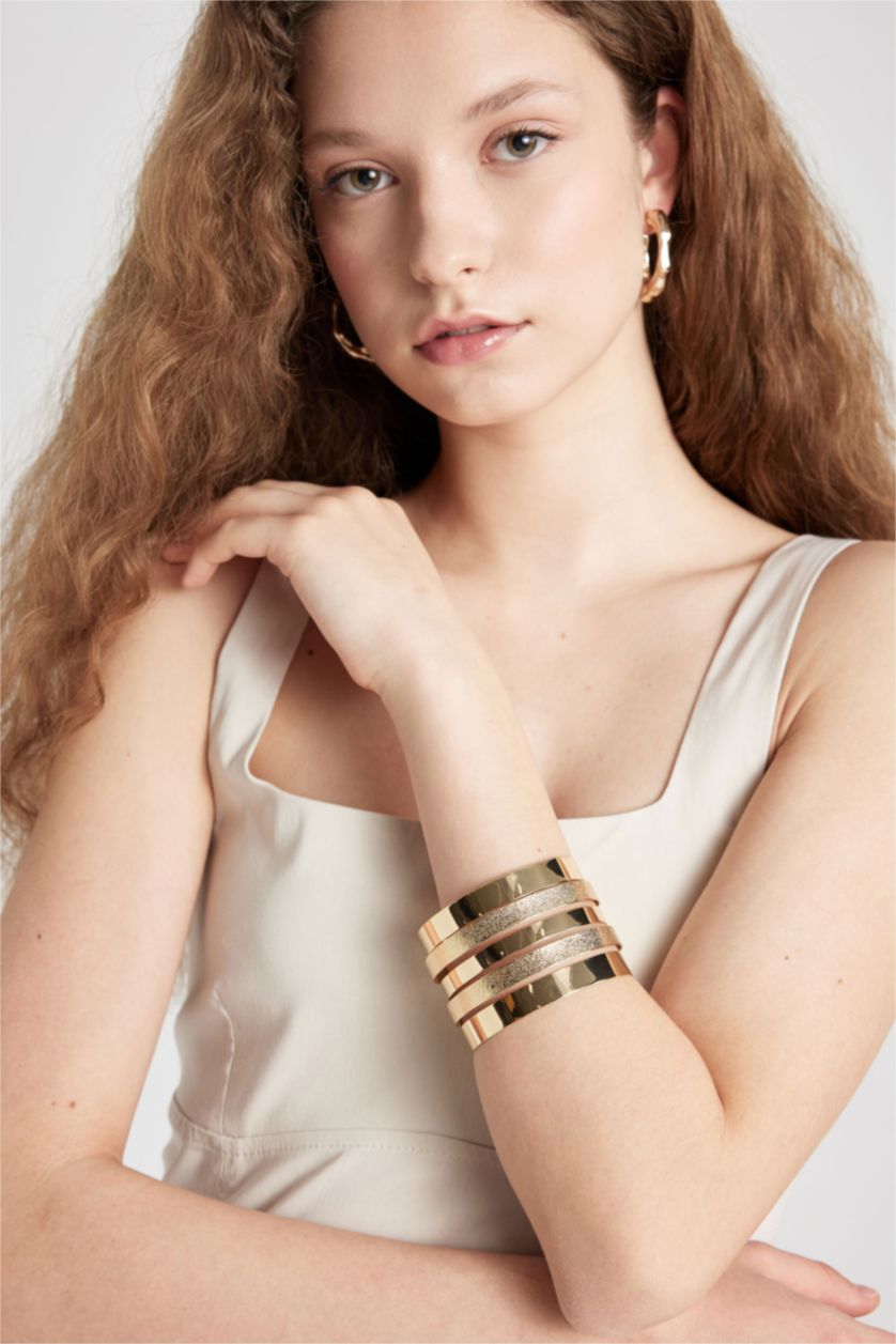 WOMAN GOLD أسورة