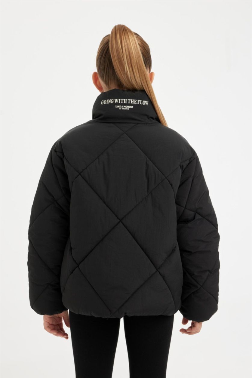 بناتي أسود جاكيت بامب بناتي وتر بروف بسوسته وياقة عالية