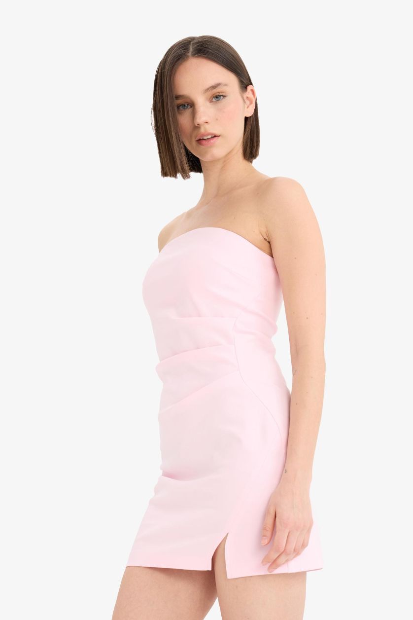 Kadın Açık Pembe Bodycon Vücudu Saran Straplez Mini Elbise