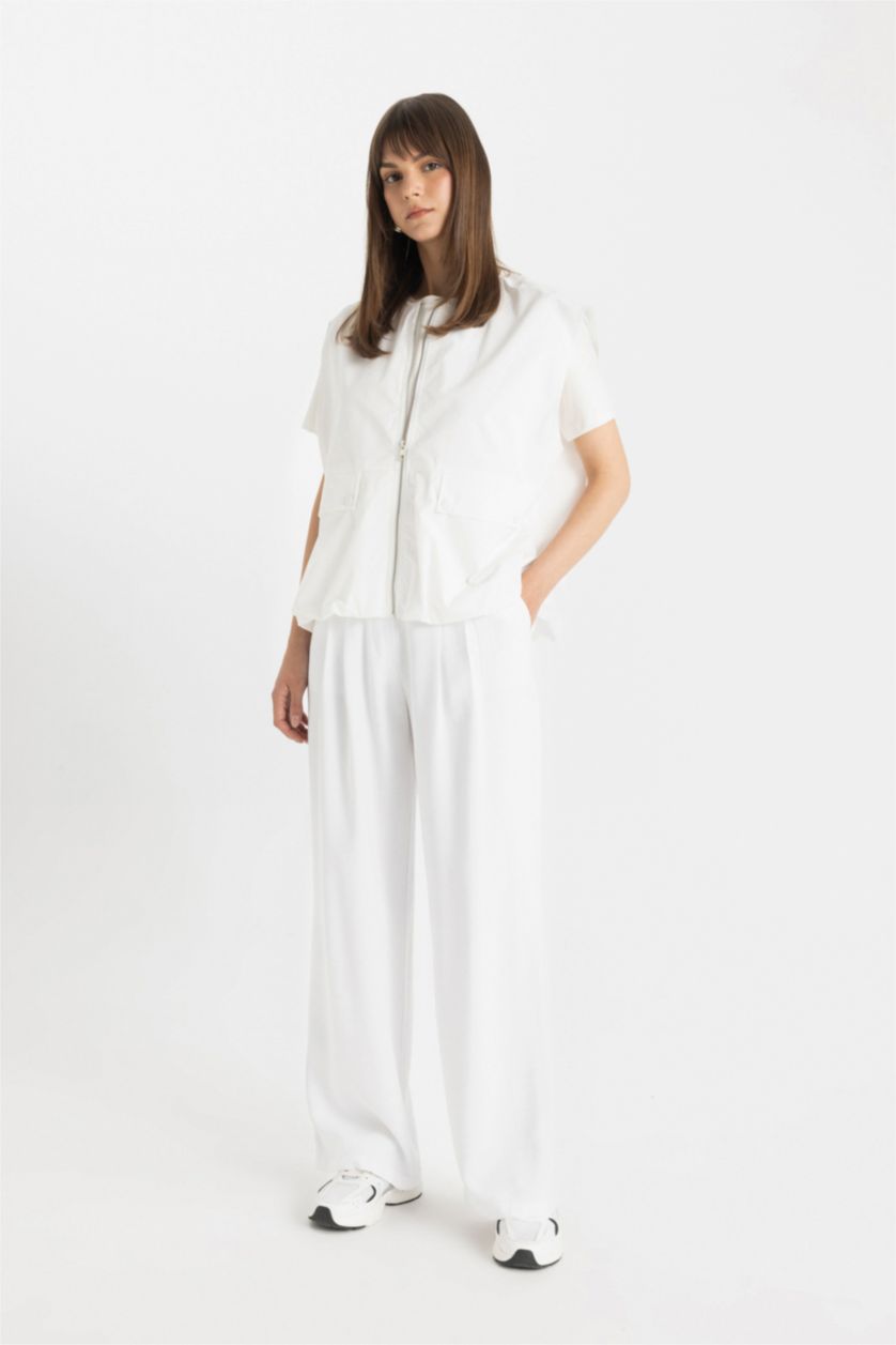 FEMME Blanc Wide Leg Trousers
