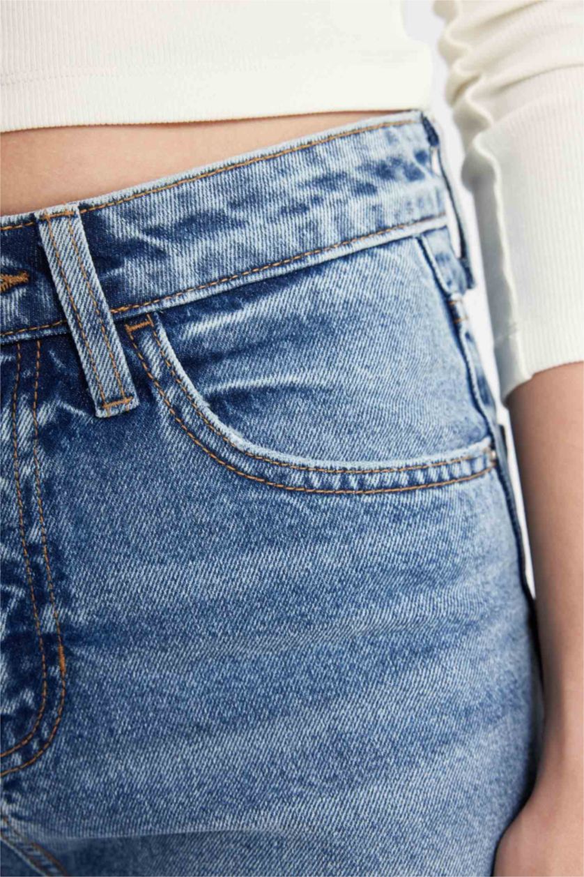 حريمي أزرق بنطلون جينز موم فيت بخصر عالي