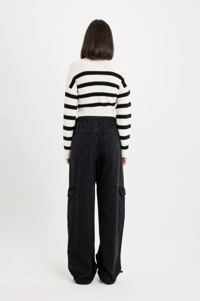 Kadın Siyah Jogger Yüksek Bel Kargo Cepli Bilek Boy Jean Pantolon