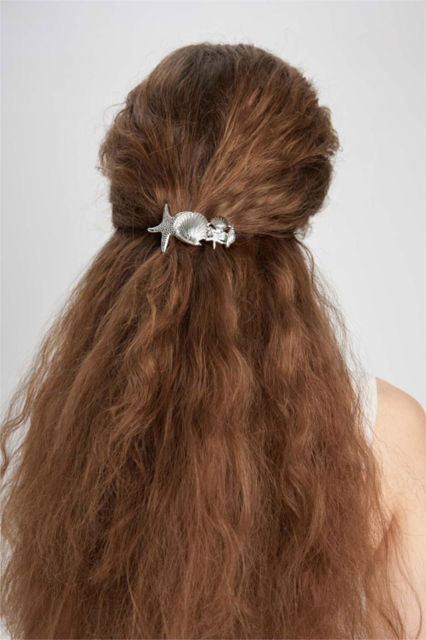 WOMAN SILVER Woman Shell Detailed Silver Buckle