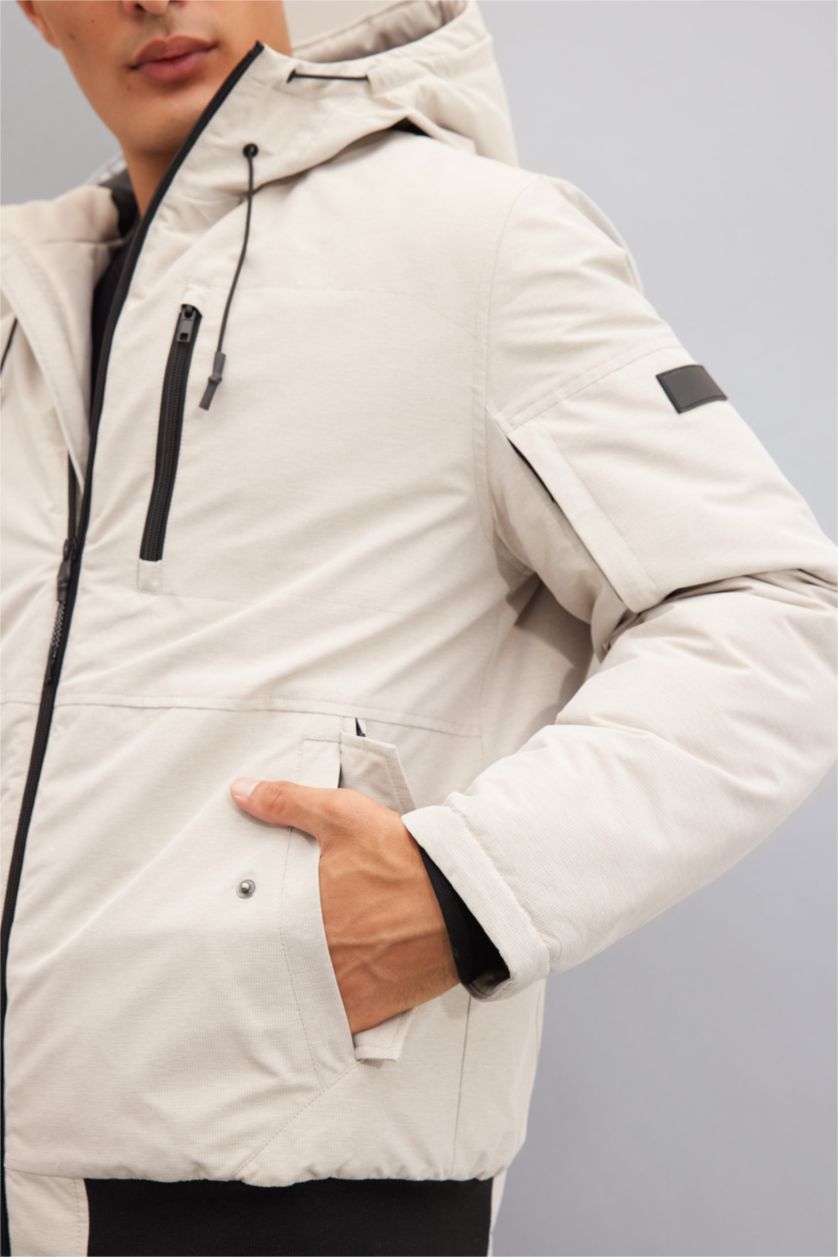 Men Beige Zipper Puffer Jacket