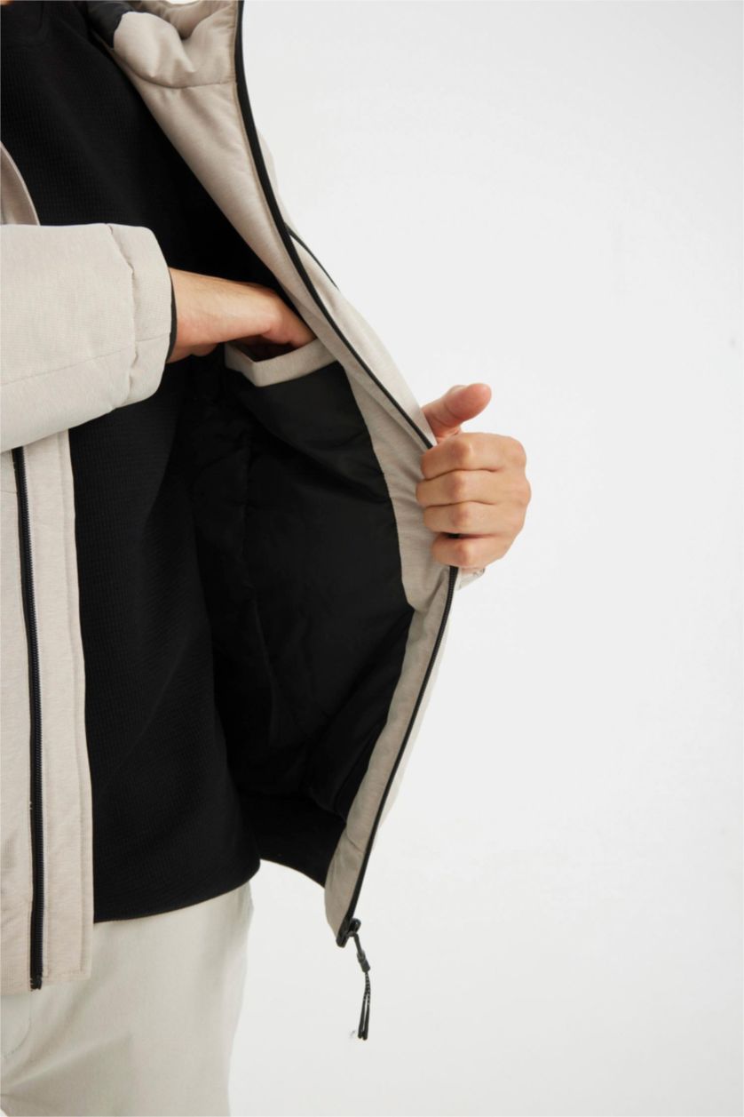 Men Beige Zipper Puffer Jacket