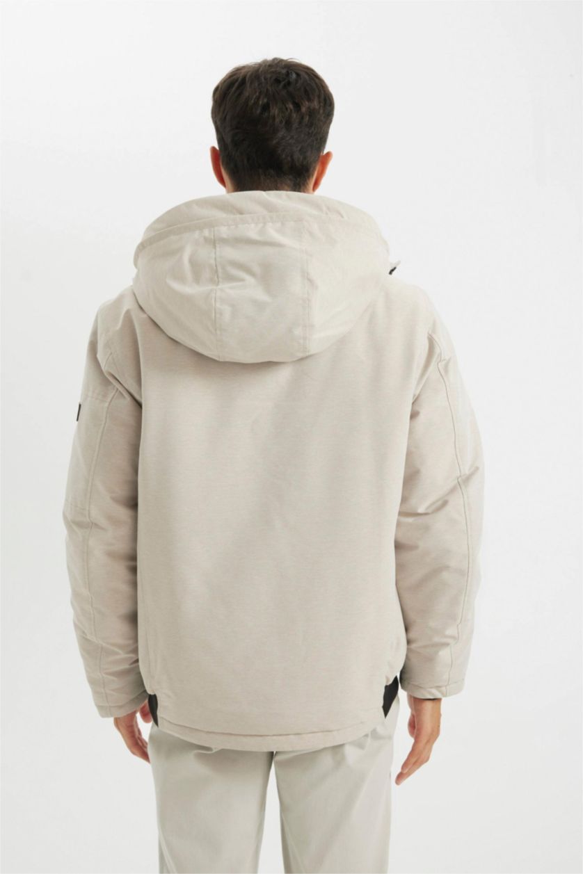Men Beige Zipper Puffer Jacket