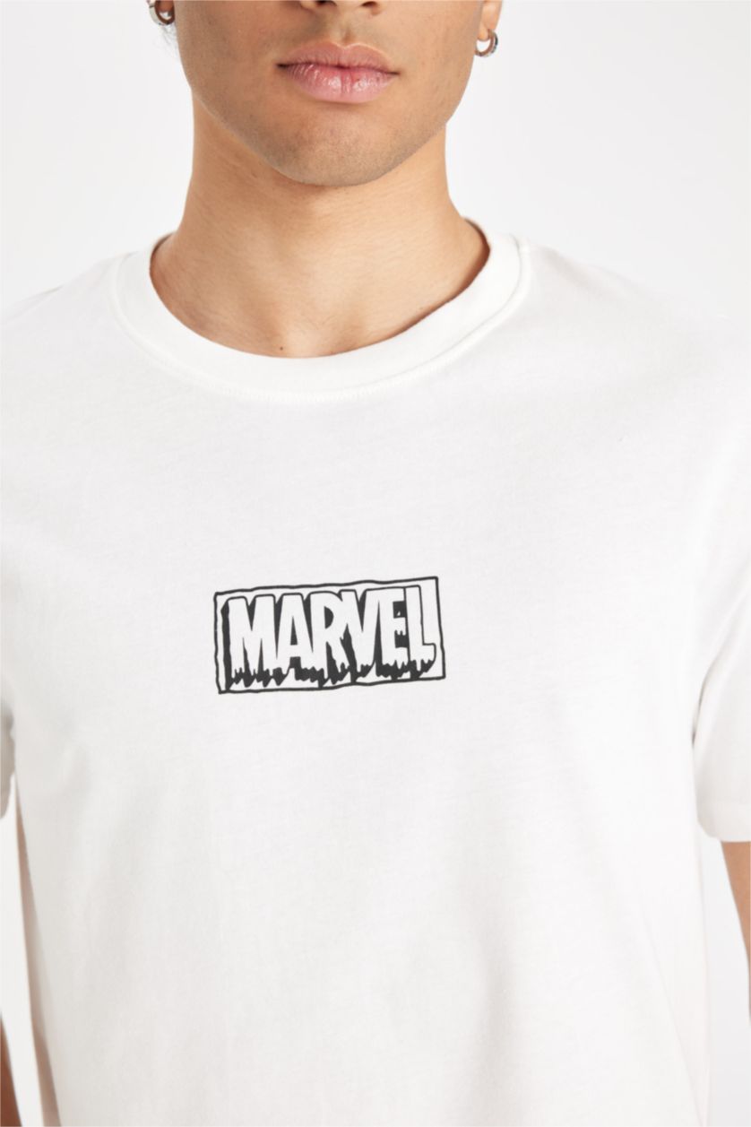 MAN Ecru Marvel Logo Only Regular Fit Crew Neck T-Shirt