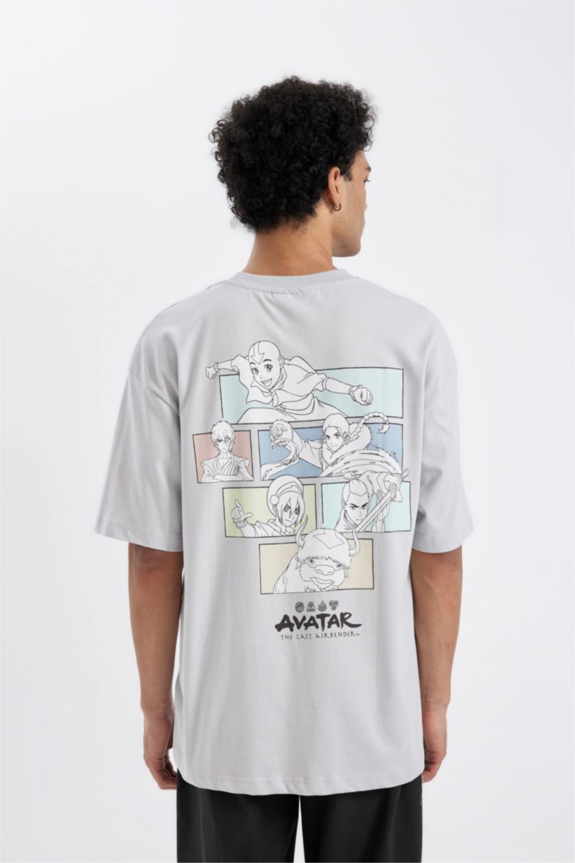 Erkek Açık Gri %100 Pamuk Avatar the Last Airbender Gri Oversize Geniş Kalıp Bisiklet Yaka Sırt Baskılı Kısa Kollu Tişört