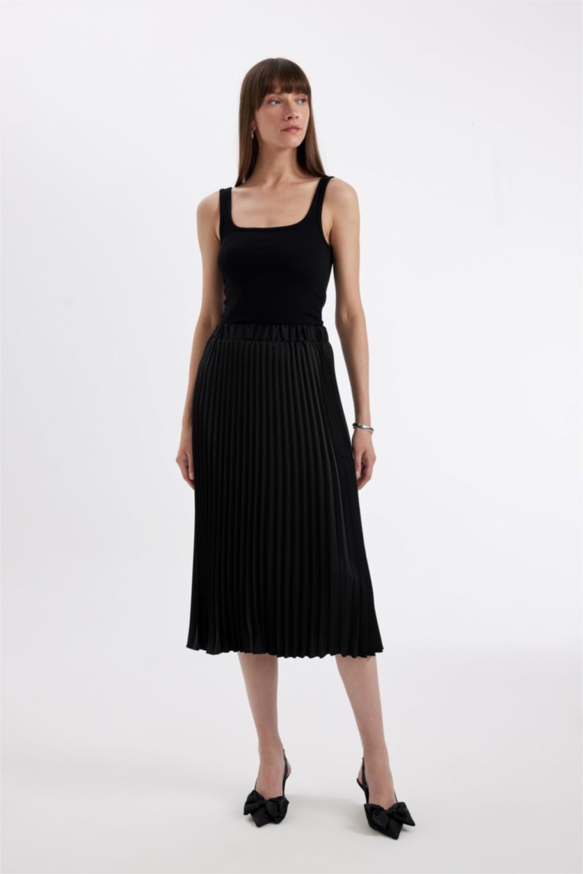 Әйелдерге қара бүрме максималды ұзындық Тоқылған юбка